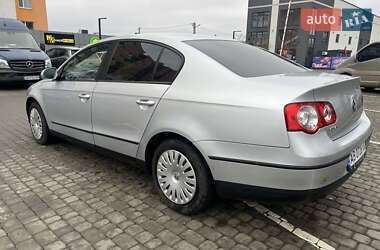 Седан Volkswagen Passat 2006 в Виннице