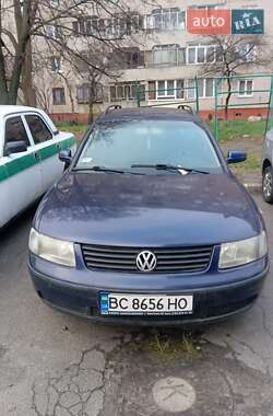 Универсал Volkswagen Passat 2000 в Львове