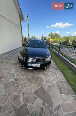 Універсал Volkswagen Passat 2011 в Тернополі