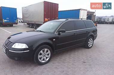 Универсал Volkswagen Passat 2001 в Черновцах