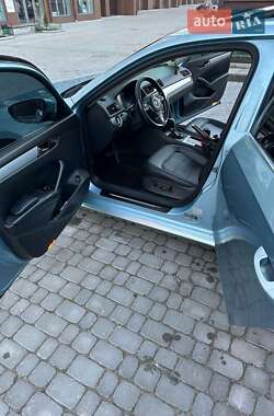 Седан Volkswagen Passat 2012 в 