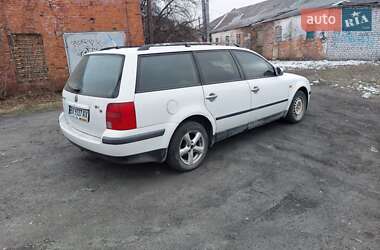 Универсал Volkswagen Passat 1998 в Коростышеве