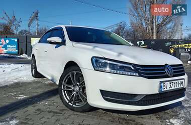 Седан Volkswagen Passat 2011 в Кременчуге