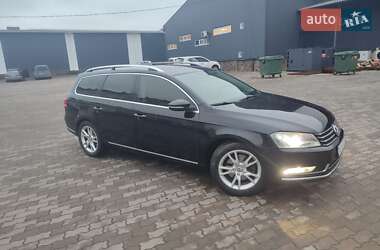 Универсал Volkswagen Passat 2011 в Стрые