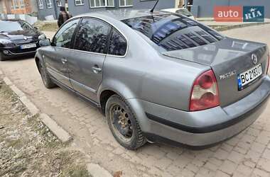 Седан Volkswagen Passat 2003 в Львове