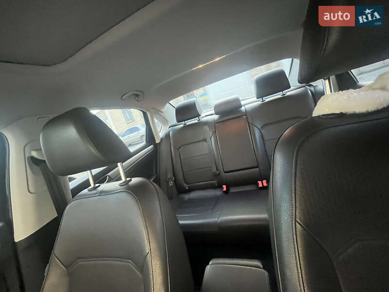 Седан Volkswagen Passat 2018 в Подольске