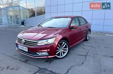 Седан Volkswagen Passat 2017 в Києві