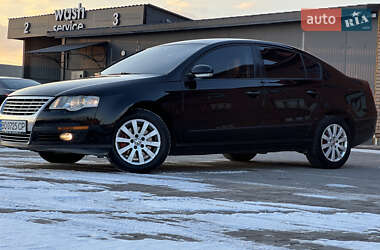 Седан Volkswagen Passat 2008 в Теофіполі