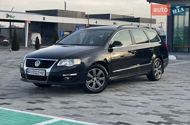 Універсал Volkswagen Passat 2006 в Хусті