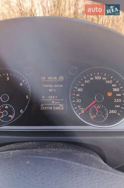 Універсал Volkswagen Passat 2013 в 
