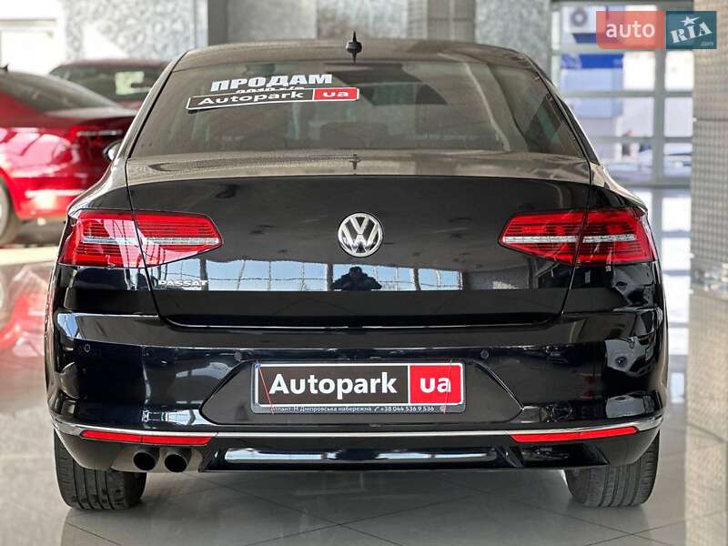 Седан Volkswagen Passat 2019 в Одессе