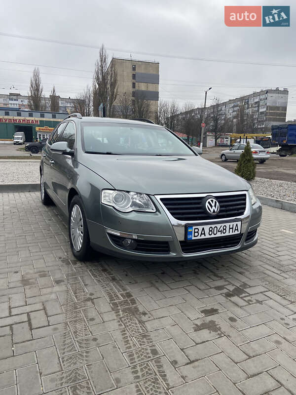 Универсал Volkswagen Passat 2006 в Кропивницком