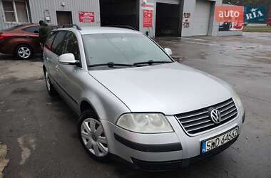 Универсал Volkswagen Passat 2004 в Печенегах