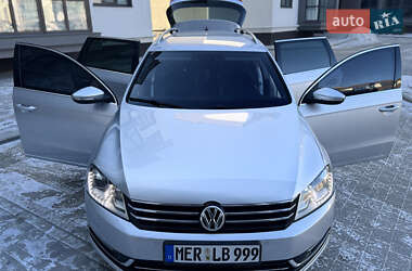 Универсал Volkswagen Passat 2012 в Львове