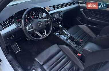 Седан Volkswagen Passat 2019 в 