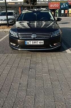 Універсал Volkswagen Passat 2014 в Івано-Франківську