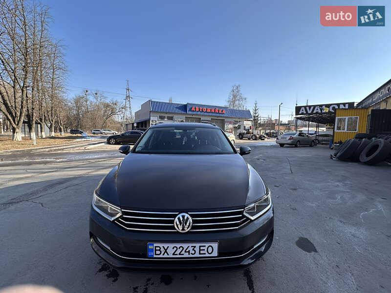 Универсал Volkswagen Passat 2015 в 