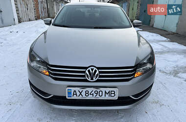 Седан Volkswagen Passat 2013 в Червоному Донці