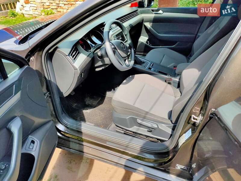 Универсал Volkswagen Passat 2015 в Чигирине