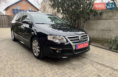 Універсал Volkswagen Passat 2010 в Львові