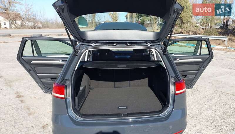 Универсал Volkswagen Passat 2015 в Хмельницком фото 28 Универсал Volkswagen Passat 2015 в Хмельницком