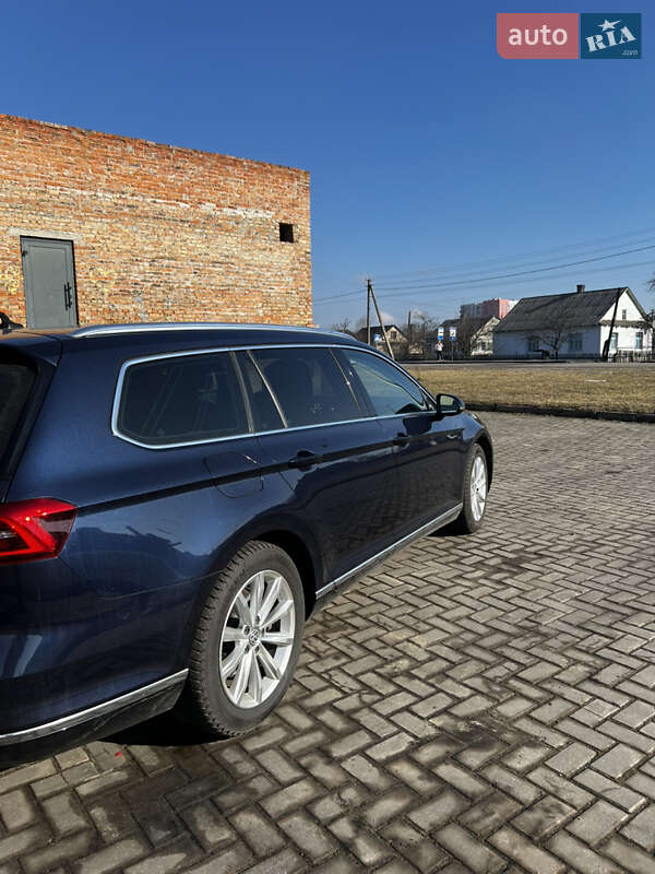 Универсал Volkswagen Passat 2015 в Любомле