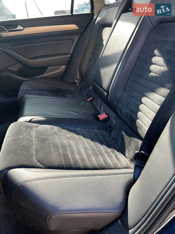 Универсал Volkswagen Passat 2015 в Любомле