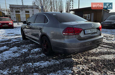 Седан Volkswagen Passat 2012 в Києві