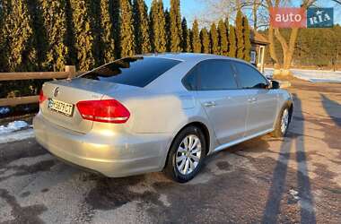 Седан Volkswagen Passat 2014 в 