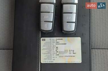 Седан Volkswagen Passat 2005 в 