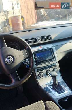 Седан Volkswagen Passat 2006 в 