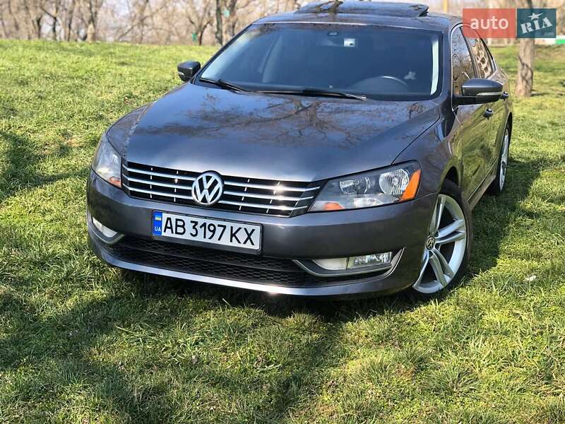 Седан Volkswagen Passat 2014 в Измаиле