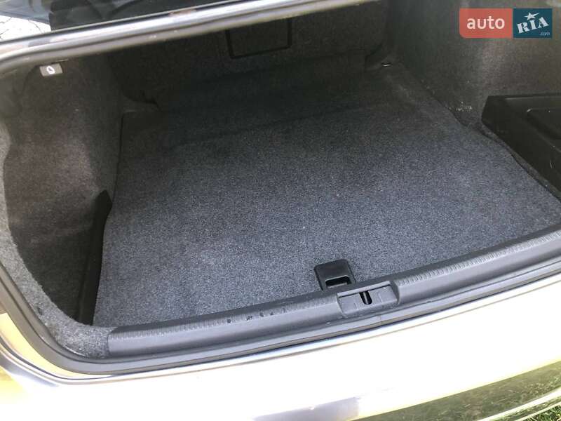 Седан Volkswagen Passat 2014 в Измаиле