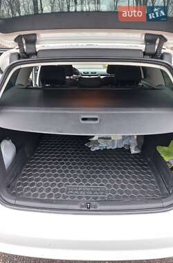 Універсал Volkswagen Passat 2012 в 