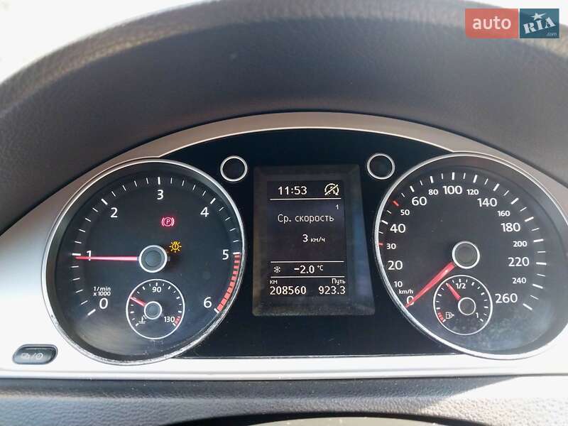 Универсал Volkswagen Passat 2014 в Николаеве