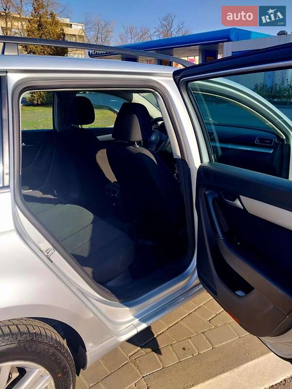 Универсал Volkswagen Passat 2014 в Николаеве