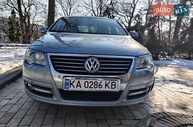 Седан Volkswagen Passat 2010 в Києві