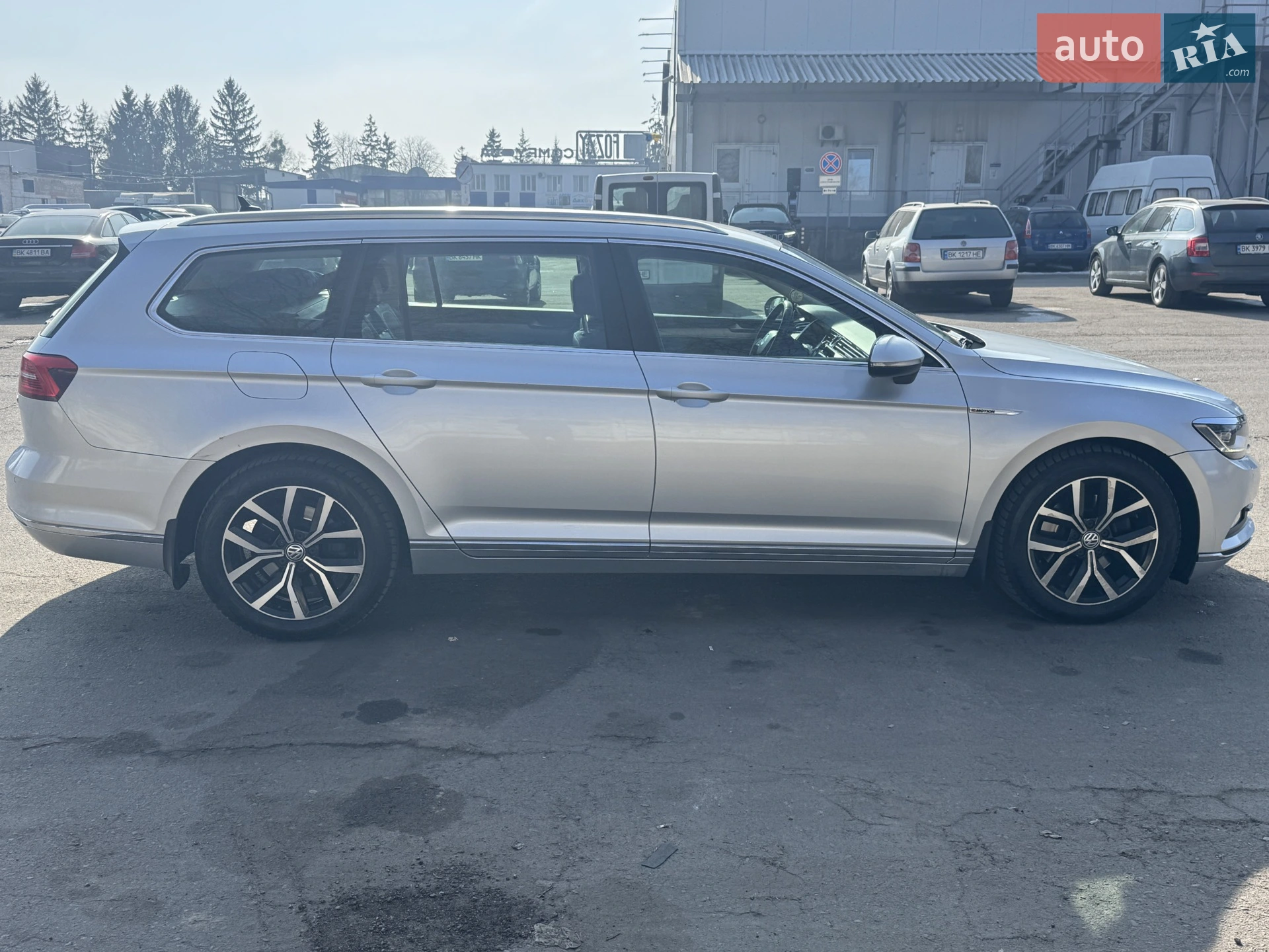 2015 Volkswagen Passat - мініатюра 9