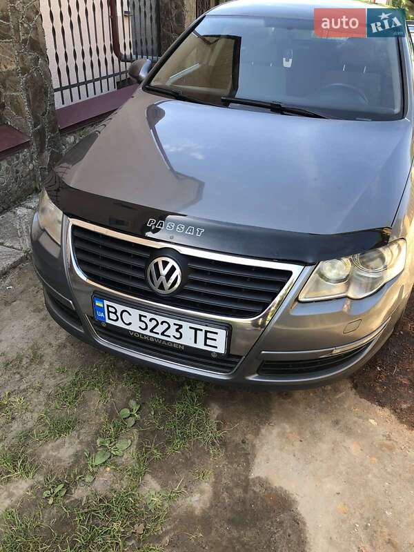 Седан Volkswagen Passat 2007 в Рогатині