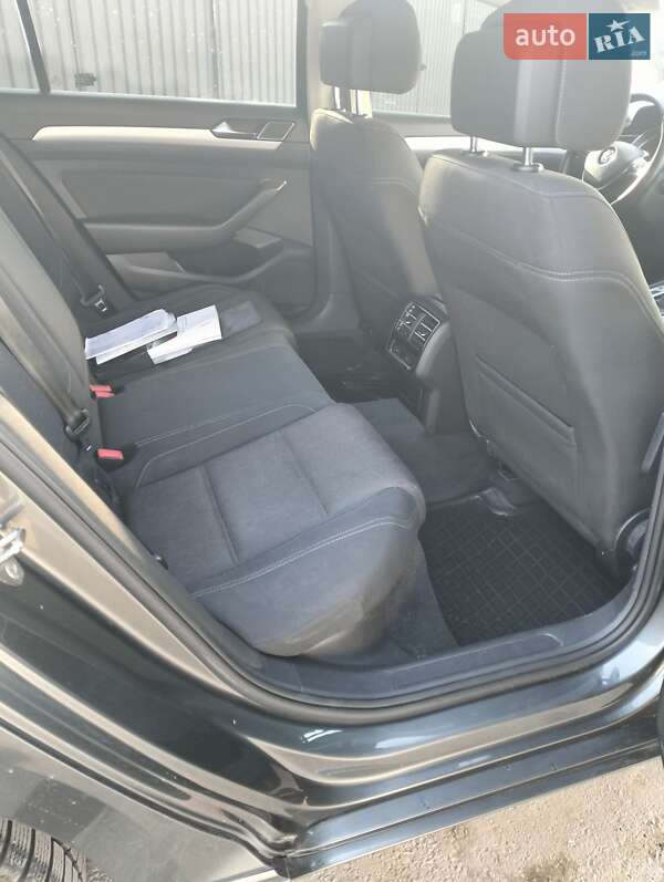 Универсал Volkswagen Passat 2016 в Виннице