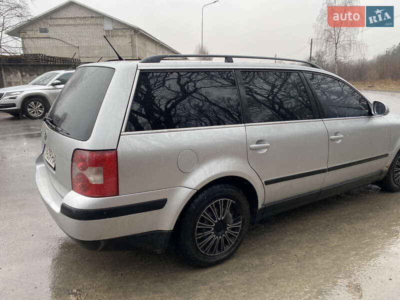 Универсал Volkswagen Passat 2004 в Львове