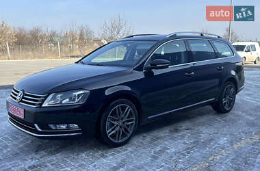 Універсал Volkswagen Passat 2013 в Дубні