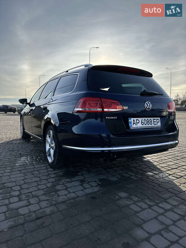 Универсал Volkswagen Passat 2011 в Львове