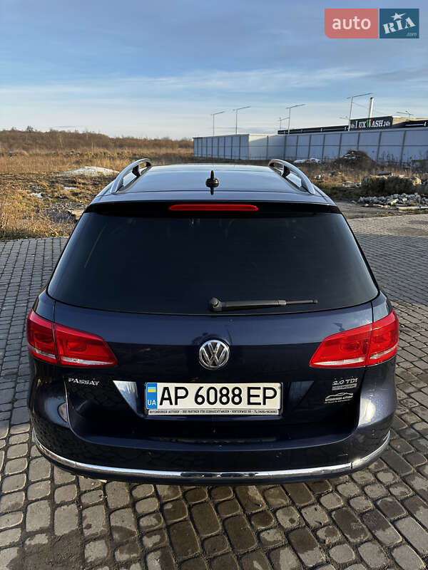 Универсал Volkswagen Passat 2011 в Львове