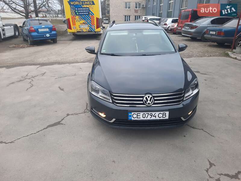 Универсал Volkswagen Passat 2011 в Черновцах