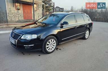 Универсал Volkswagen Passat 2008 в Городенке