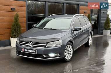 Універсал Volkswagen Passat 2012 в Рівному