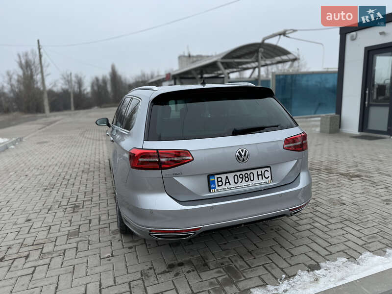 Универсал Volkswagen Passat 2018 в Кропивницком
