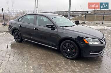 Седан Volkswagen Passat 2012 в 