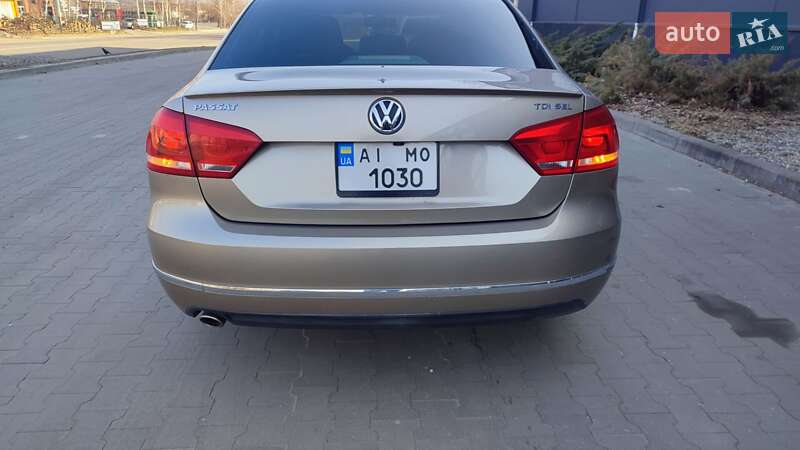 Седан Volkswagen Passat 2014 в Софиевской Борщаговке